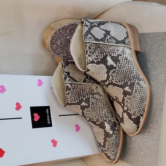 🎉HP🎉! Dolce Vita ⭐️NWT⭐️ Size 7 Snake Print Stella Booties! ❤❤❤ - Picture 12 of 16